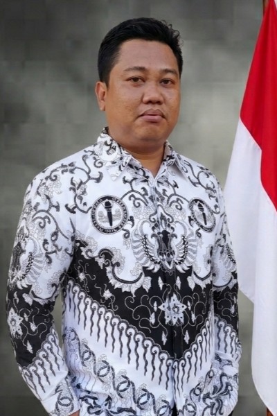 Rahman, M.Pd